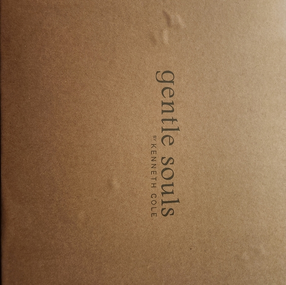 BNIB Kenneth Cole Blake Pebbled Leather Boots - Sz 5.5 - Picture 6 of 6